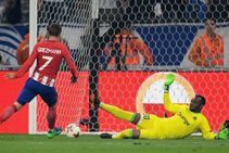 Antoine Griezmann Nets Double Seal Europa League Glory Atletico Madrid