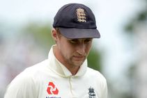 England Vs Pakistan Root Urges English Batsmen Find Way