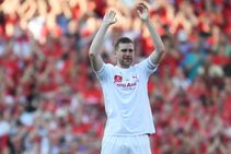 Retiring Arsenal Mertesacker Emirates Swansong