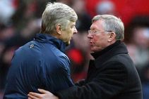 Arsene Wenger Offers Support Sir Alex Ferguson