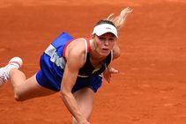 Madrid Open Wozniacki Remains On Course Sharapova Dispatches Begu