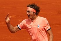 Zverev Khachanov French Open Report New Ground Novak Djokovic Caroline Wozniacki