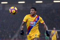Juventus Target Crystal Palace Defender Van Aanholt