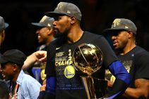 Durant Wins Second Successive Nba Finals Mvp