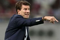 Laudrup Tipped Succeed Zidane At Real Madrid