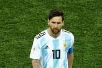 Messi Could Retire After World Cup Says Zabaleta