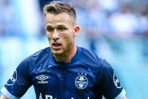 Official Barcelona Wrap Up 40million Euros Arthur Deal
