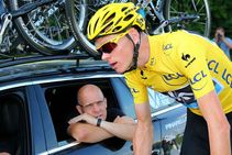 Chris Froome Deserves Credit Brailsford Tour De France