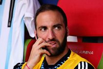 Allegri Promises Competitive Juventus As Higuain Exit Talk Persists