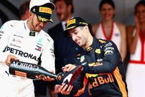 Daniel Ricciardo Lewis Hamilton F1 English Sport
