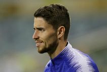 Jorginho Helping Chelsea Teammates Adapt Maurizio Sarri Marcos Alonso