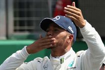 Hamilton Agrees Two Year Mercedes Extension