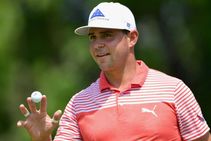 Us Pga Washed As Woodland Continues Lead