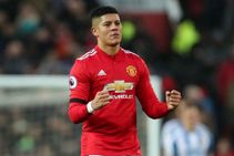 Everton Place Bid Manchester United S Rojo Psg Marseille On Alert