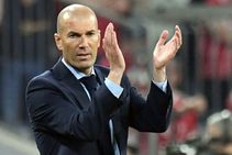 Manchester United Line Up Zinedine Zidane As Mourinho Replacement