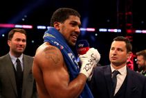 Hearn Eddie Deontay Wilder Anthony Joshua Un Entertaining Tyson Fury