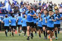 Isl Sunil Chhetri Miku Gurpreet Headline Bengaluru Fc Squad Indian Super League