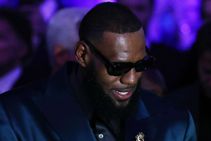 Lebron James Set Star Space Jam Sequel