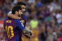 Barcelona Rout Huesca Go On Top La Liga Standings