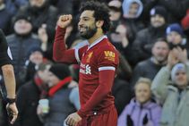 Premier League Kane Salah Spotlight As Struggling Stars Clash Tottenham Liverpool