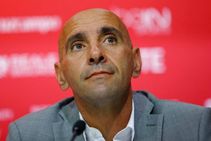 Manchester United Barcelona Want Transfer Guru Monchi