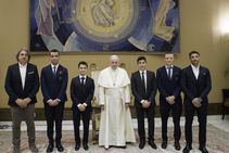 Motogp Riders Meet The Pope At The Vatican