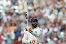 India Vs England 5th Test Ravindra Jadeja Top Scores 86 Twitterati Laud All Rounder