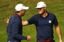 Ryder Cup Europe Earn 5 3 Lead With Stunning Foursomes Swee