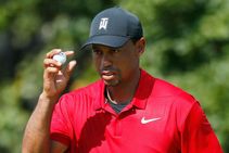 Tour Championship Tiger Woods Earns First Win Since 2013 Justin Eose Winsfedex Cup