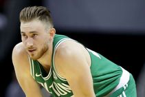 Nba Gordon Hayward Limited Minutes Celtics Brad Stevens