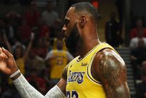 Nba Wrap Highlights Scores Video Lebron James Makes His La Debut In The Lakers Loss To The Rockets