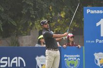 Panasonic Open India Khalin Joshi Pulls Off Day S Best 64 Joins Siddikur Rahman At The Top