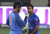 These Five Incidents Will Tell You Why Ms Dhoni Is A True Gentleman