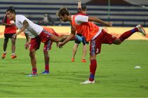 Isl 2018 Neufc Vs Jfc Preview Timing Live Streaming Buoyant Neufc Tackle Jamshedpur