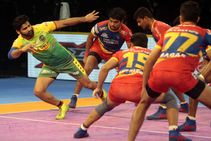Pkl 2018 Patna Pirates Edge Up Yoddha Thrilling Encounter