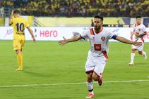Isl 2018 Coro Double Buries Kerala Blasters Kochi