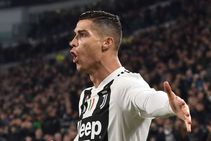 Juventus Beat Spal Serie A Nine Points Clear Cristiano Ronaldo