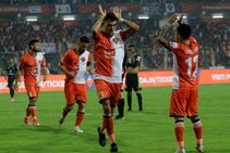 Isl Fcg Vs Dd Sub Brandon Edu S Late Strike Help Goa Snatch Three Points