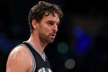 Nba News Spurs Pau Gasol Out With Fracture Stress Foot