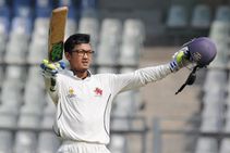 Ranji Trophy 2018 Karnataka Mumbai Engaged Tense Fight