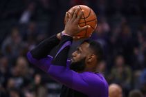Lebron James Los Angeles Lakers Alarmed Gun Violence