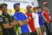 Motogp Gets Ready Another Sepang Stunner