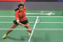 Hong Kong Open Pv Sindhu Spearhead Indian Challenge Tough Draw For Saina Nehwal