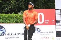 Chikkarangappa Builds Two Stroke Lead With Day S Best 68 Looks End Two Year Title Drought