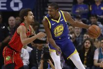Nba Warriors Drop Hawks As Green Serves Suspension