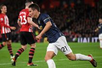 Southampton 2 Manchester United 2 Match Report Ander Herrera Goal Jose Mourinho Pressure Premier League News