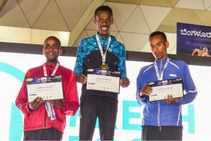 Bengaluru Midnight Marathon Tave Pabeker Fekede Simegn Take Top Spoils