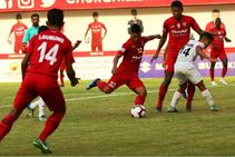 I League Churchill Beat Aizawl Fc 4 1 Jump 2nd Spot