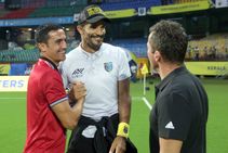 Isl 2018 Kerala Blasters Sack Coach David James