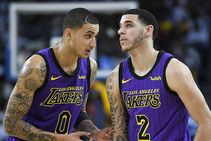 Nba Wrap Lebron Less Lakers Suffer Buzzer Beating Loss Warriors Fall Ot